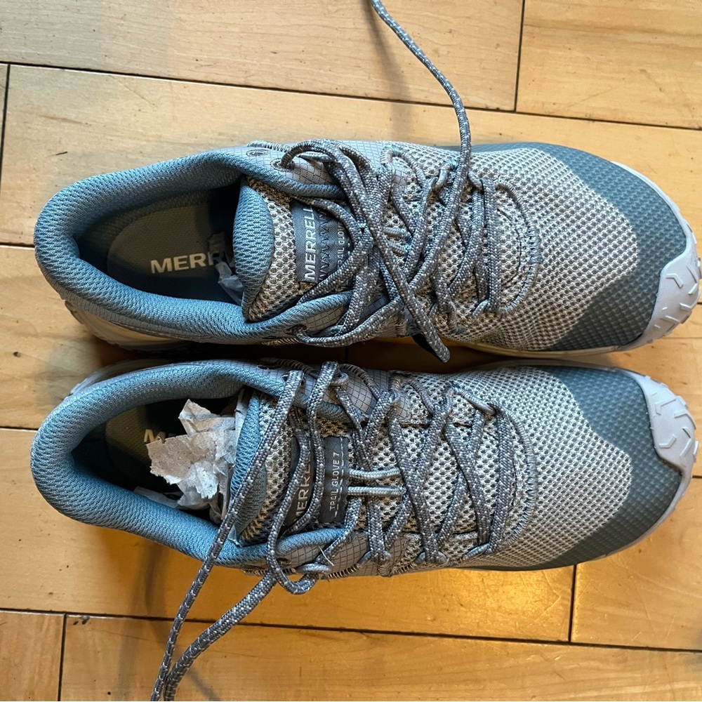 Merrell Gray Trail Glove 7 Shoes NEW